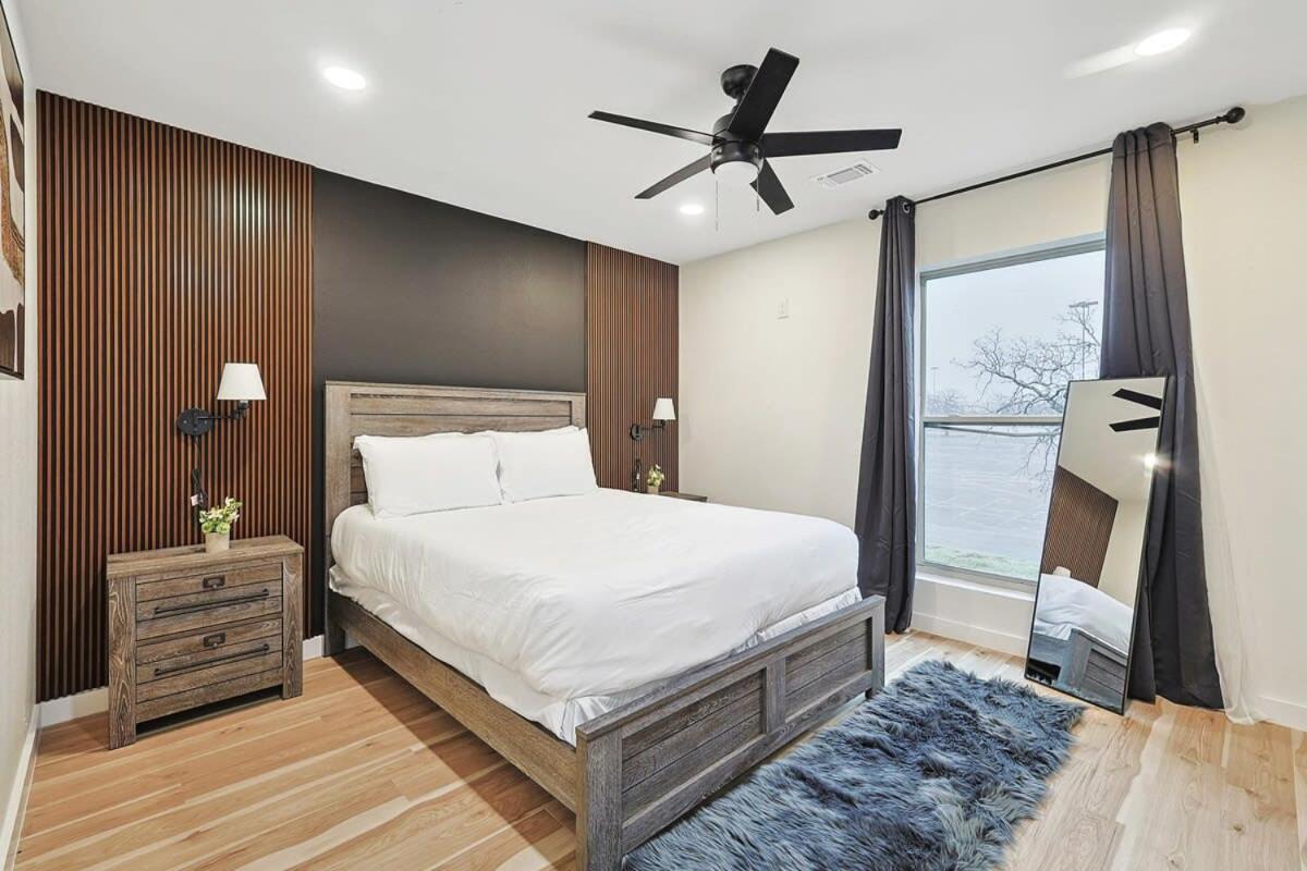 New 2B Townhome Near At&T Global Life 6Flag Arlington Exterior photo